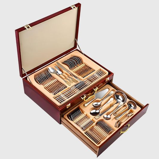 72 komada pribora za jelo za 12 osoba u drvenoj kutiji