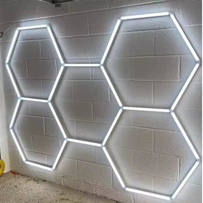 Heksagonalno LED osvetljenje za garaže i radionice (122x244 cm)