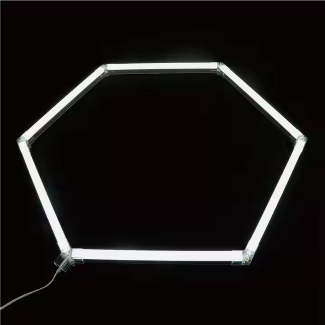 Heksagonalno LED osvetljenje za garaže i radionice (122x244 cm)
